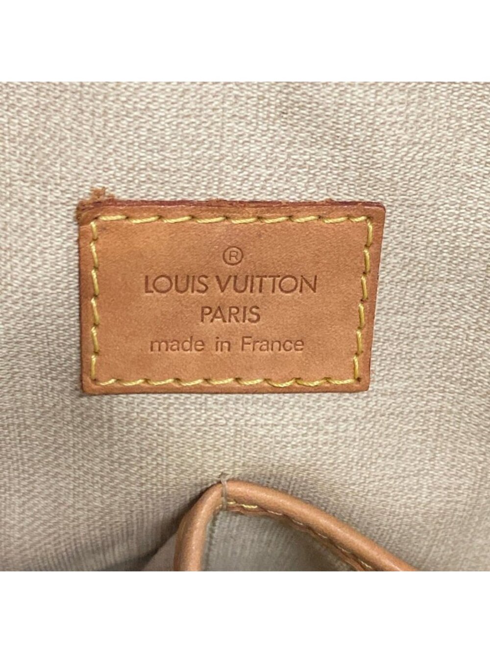 Louis Vuitton Handbag Monogram Trou Ville - Picture 8 of 15